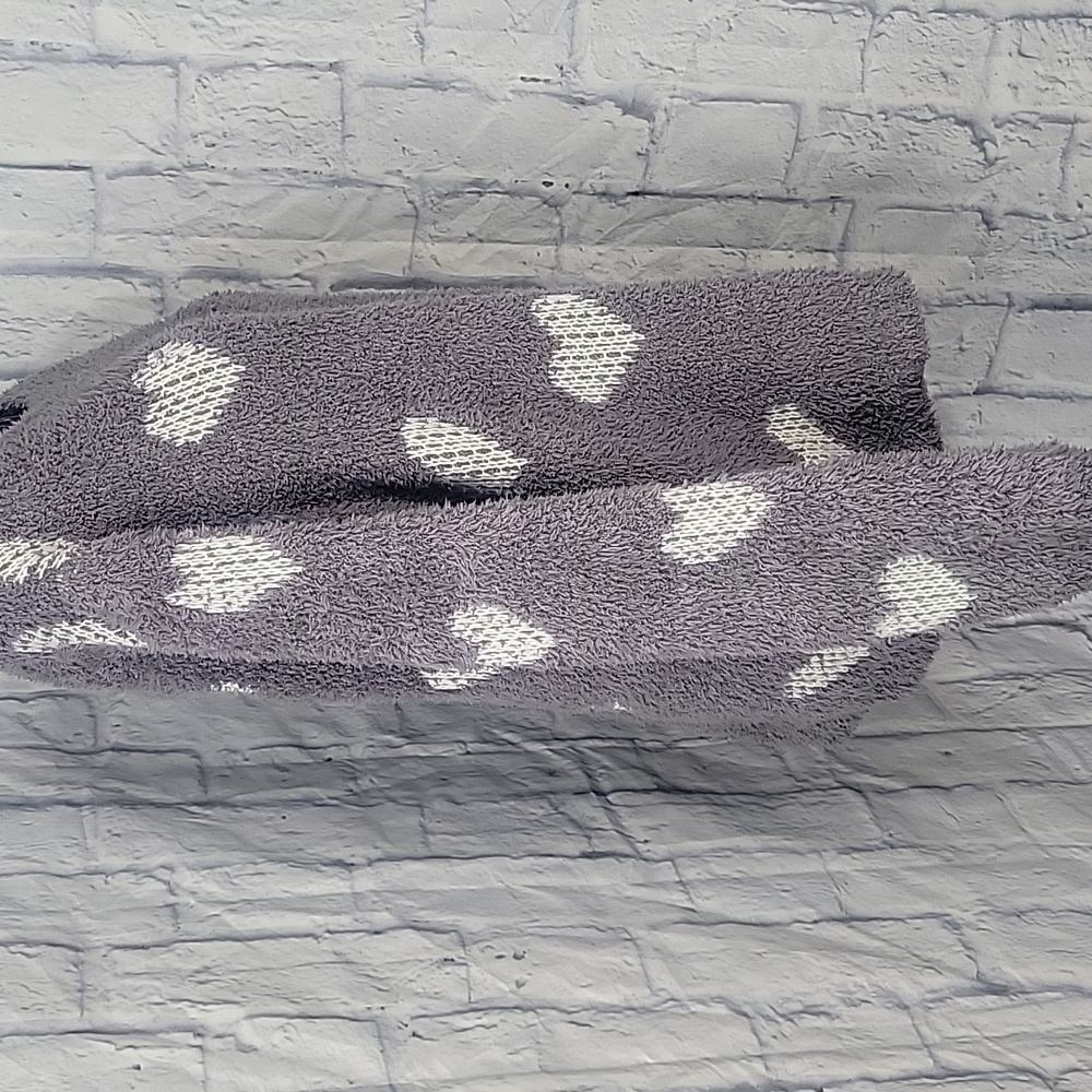 Pol Gray Heart Pattern Fuzzy Oversized Popcorn Kn… - image 4